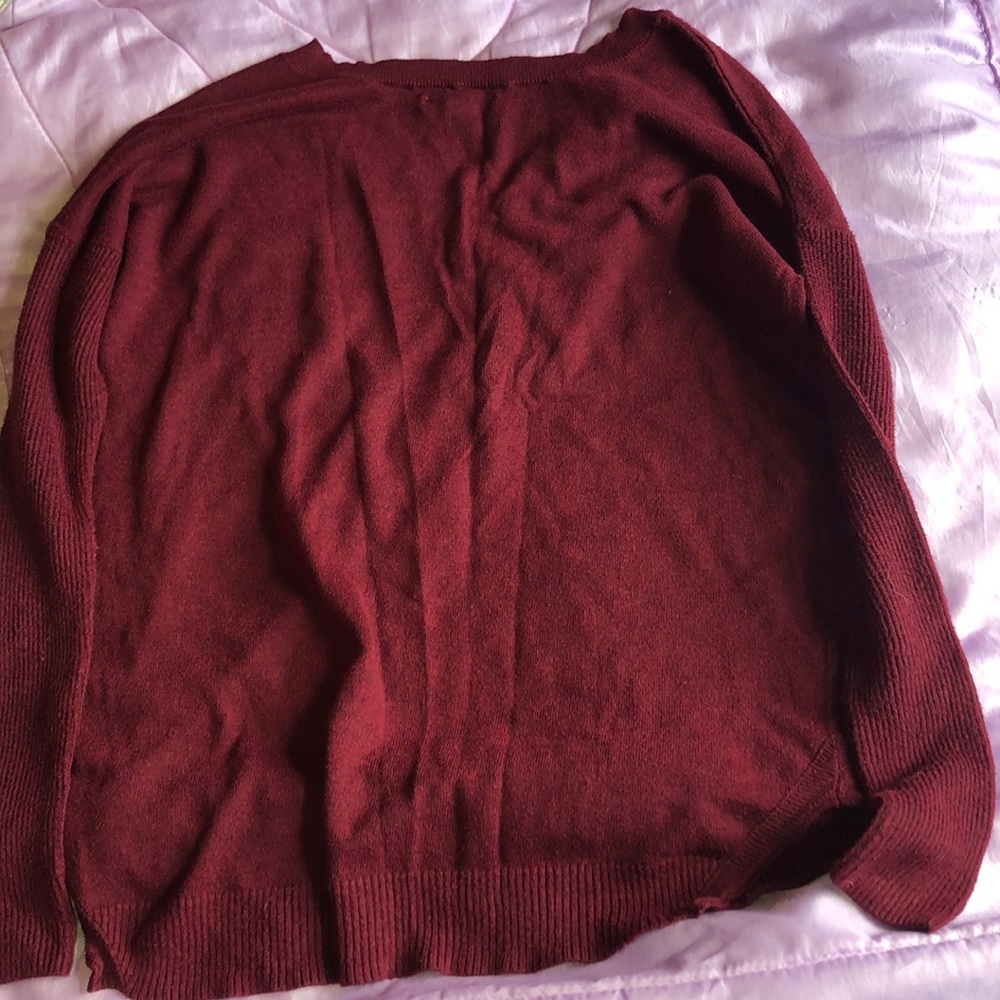 sweater - Picture 3 of 3
